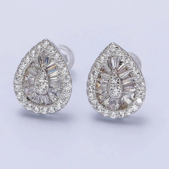 Pearl Tear Drop Sparkle Shinny white gold plated CZ New gorgeous luxury - Picture 1 of 11